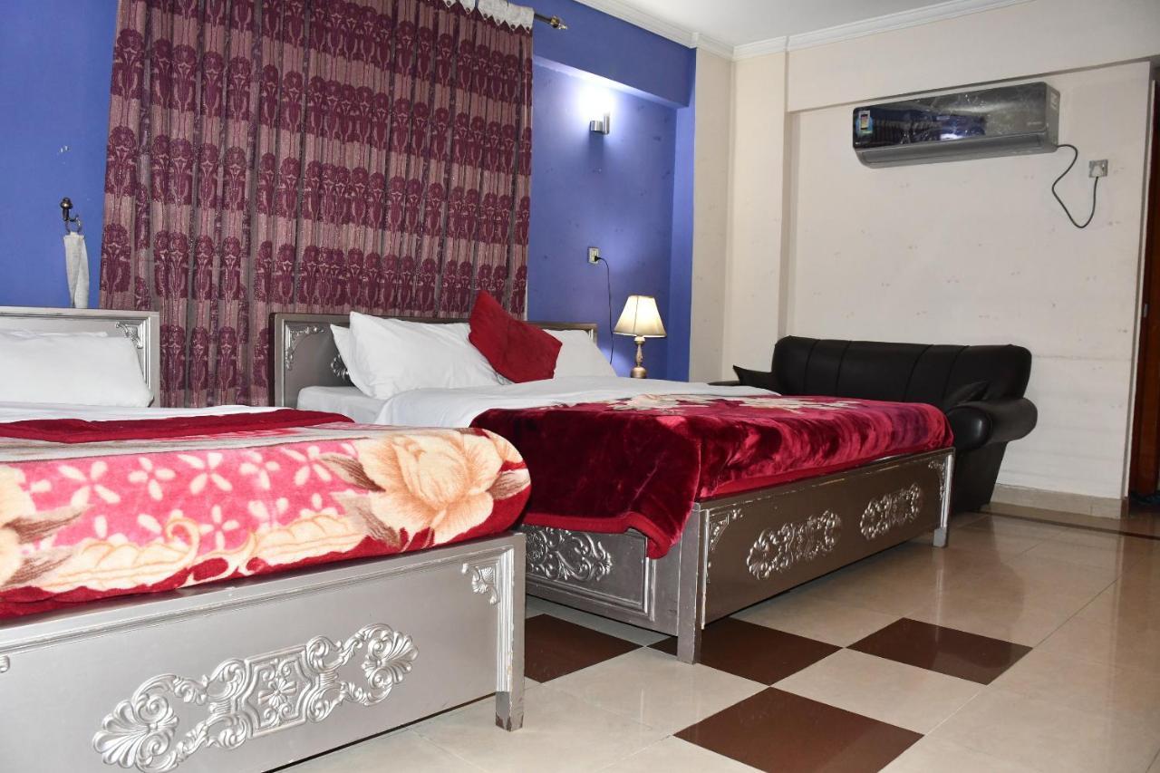 Mir Continental Hotel Muzaffarabad Kültér fotó