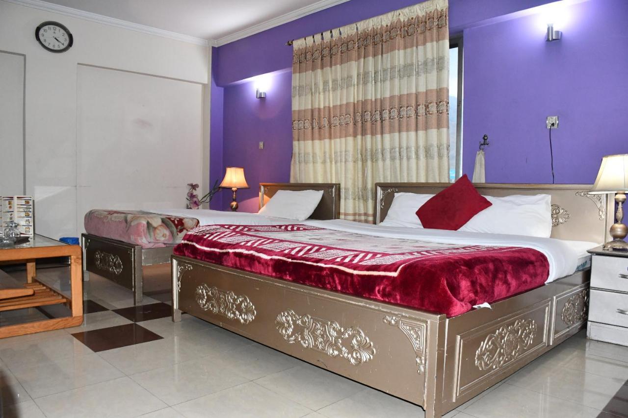 Mir Continental Hotel Muzaffarabad Kültér fotó